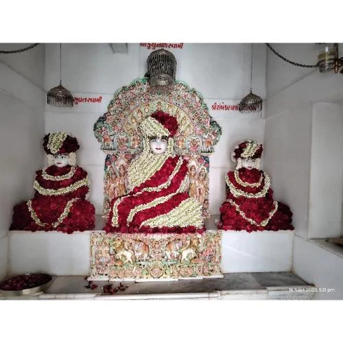 Sacred murti of Kunthunath Bhagwan at Kalachowki Mumbai